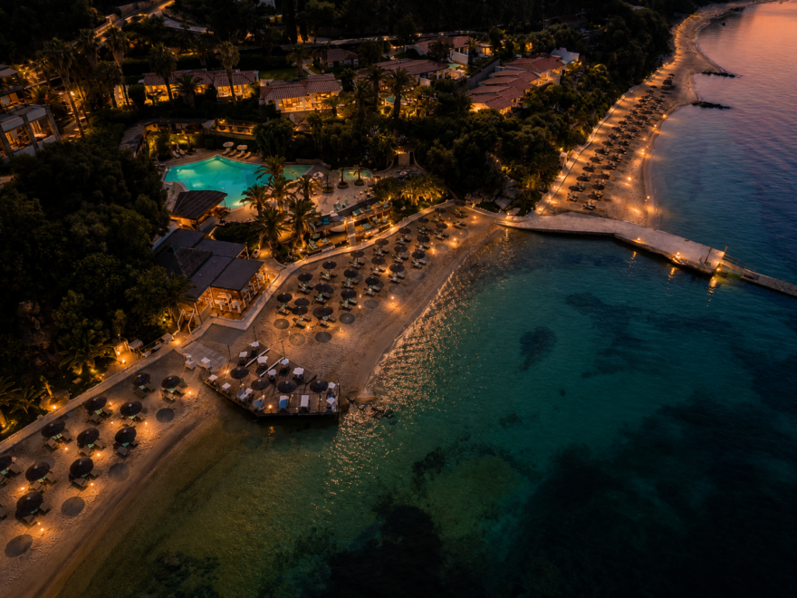 🇬🇷 ALEGE HOTEL EAGLE PALACE DIN HALKIDIKI PENTRU VACANTA TA IN GRECIA